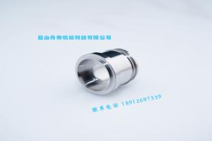 管接头主体